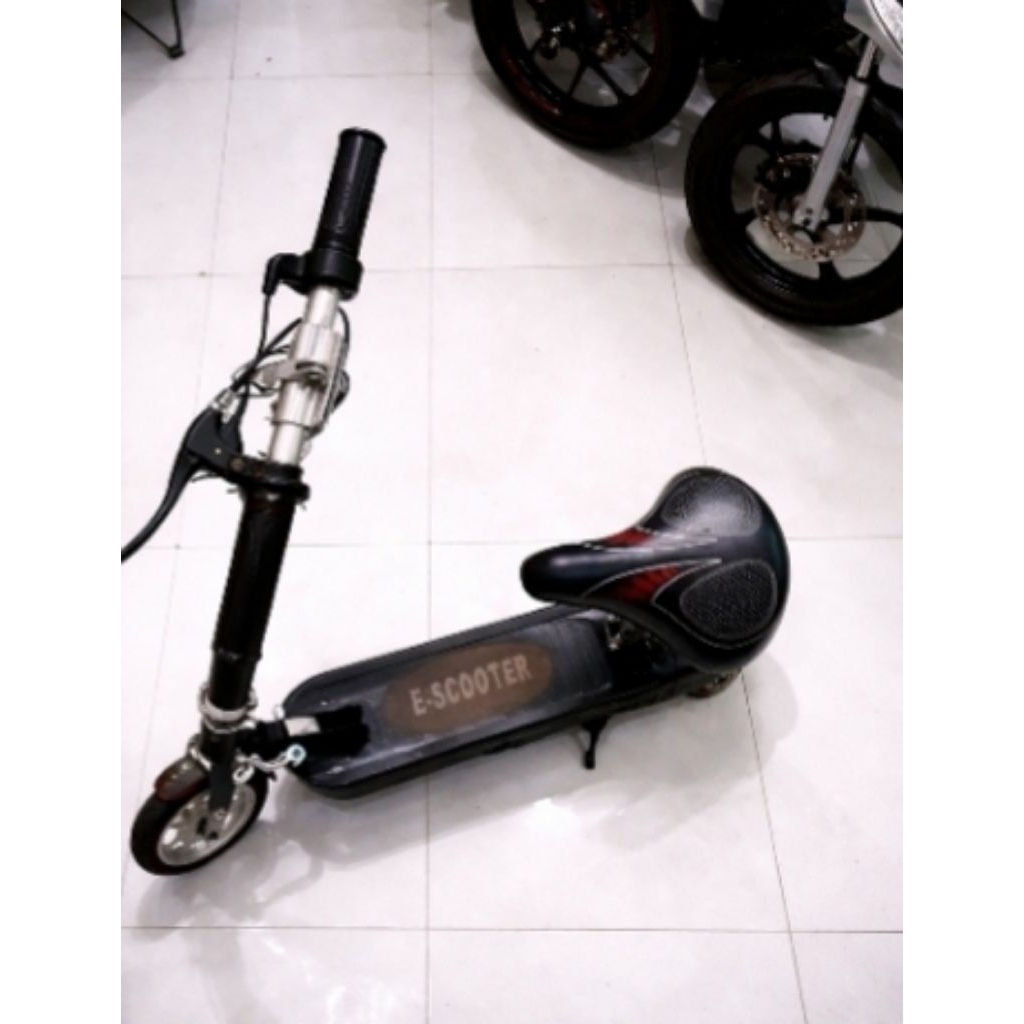 E-Scooter. Skuter listrik mini portable preloved/second/Bekas (Lihat Deskripsi)
