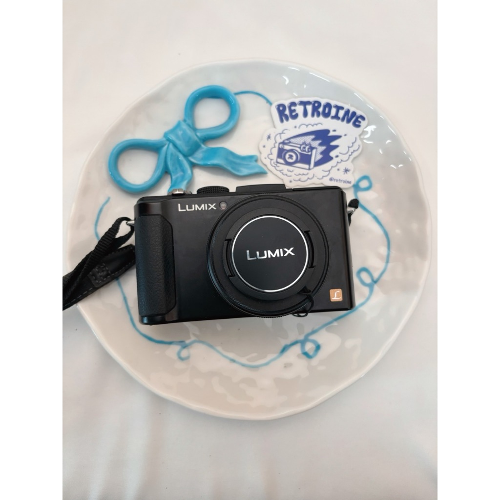 Digicam Kamera Pocket Digital Prosumer Panasonic Lumix DMC-LX7 in black