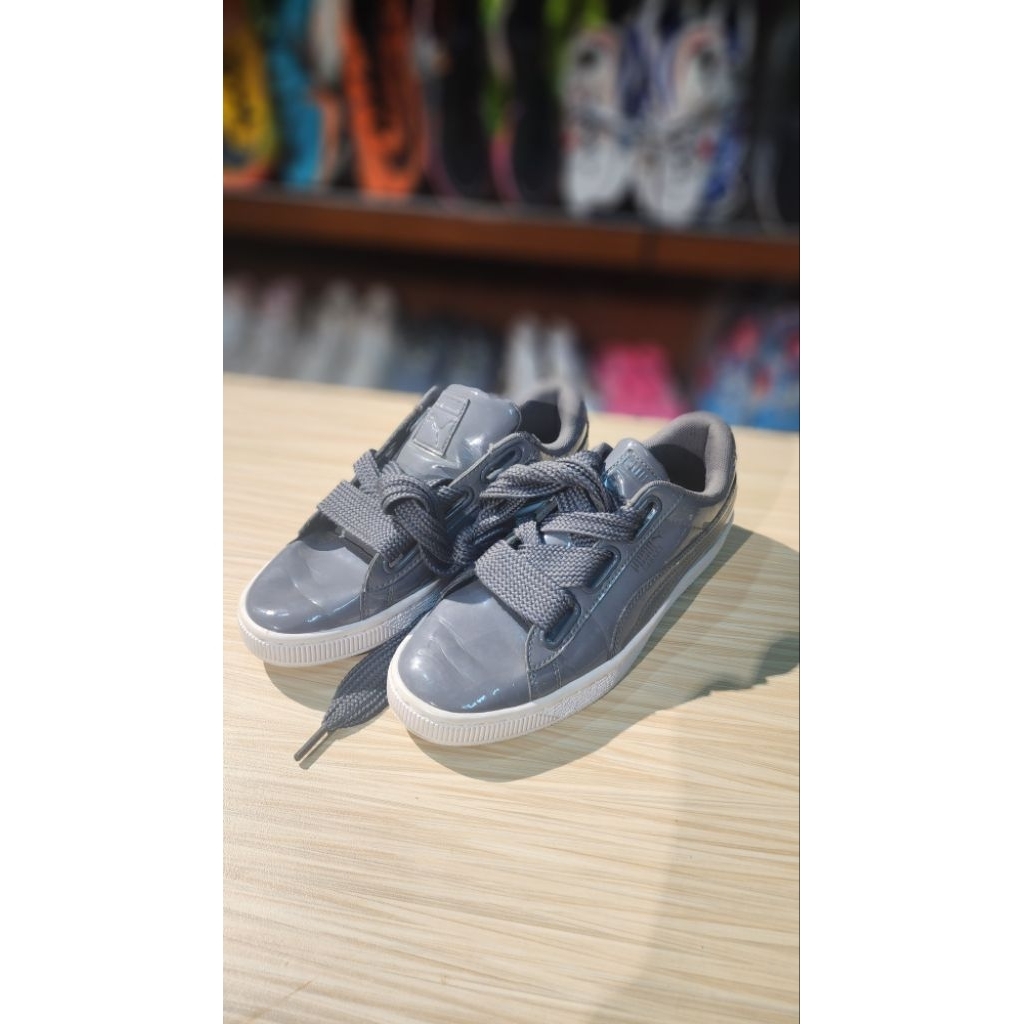 Puma Basket Heart Grey