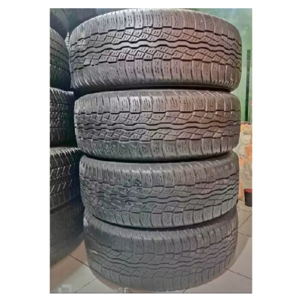 Ban mobil copotan UK 225/65 r17 ban mobil bekas second tubles siap pakai