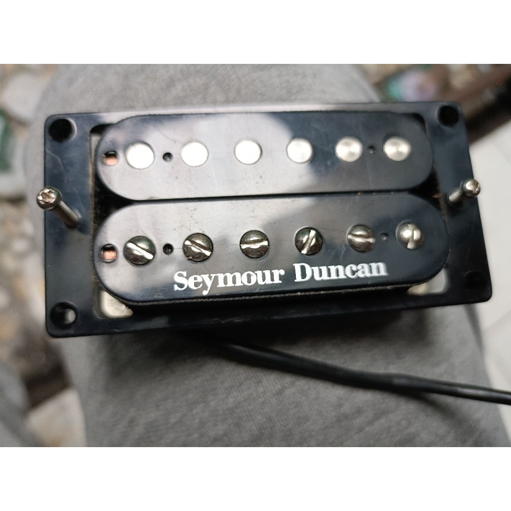 pickup gitar Seymour Duncan SH4 bekas
