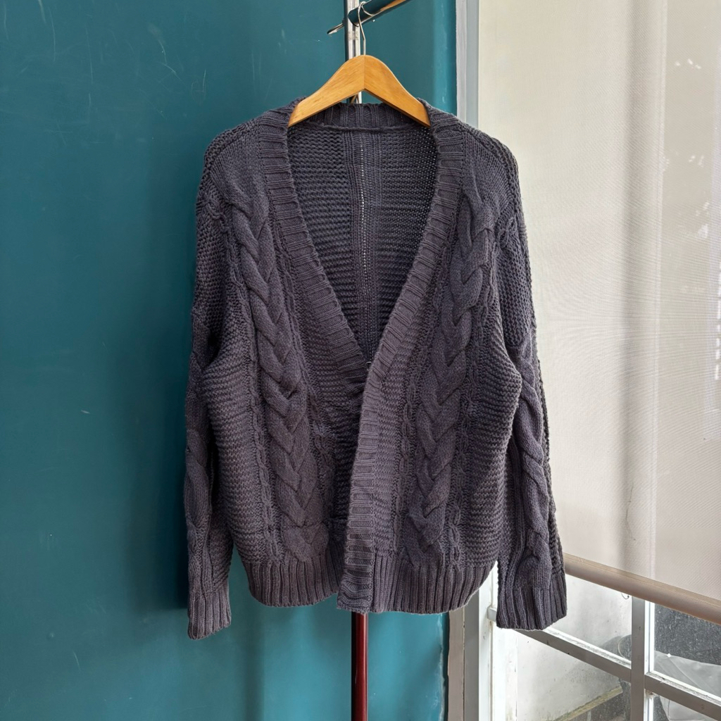 Cardigan A43 biru indigo v neck kepang academia unisex cowok cewek Rajut Knit Korea Style Look Dewas