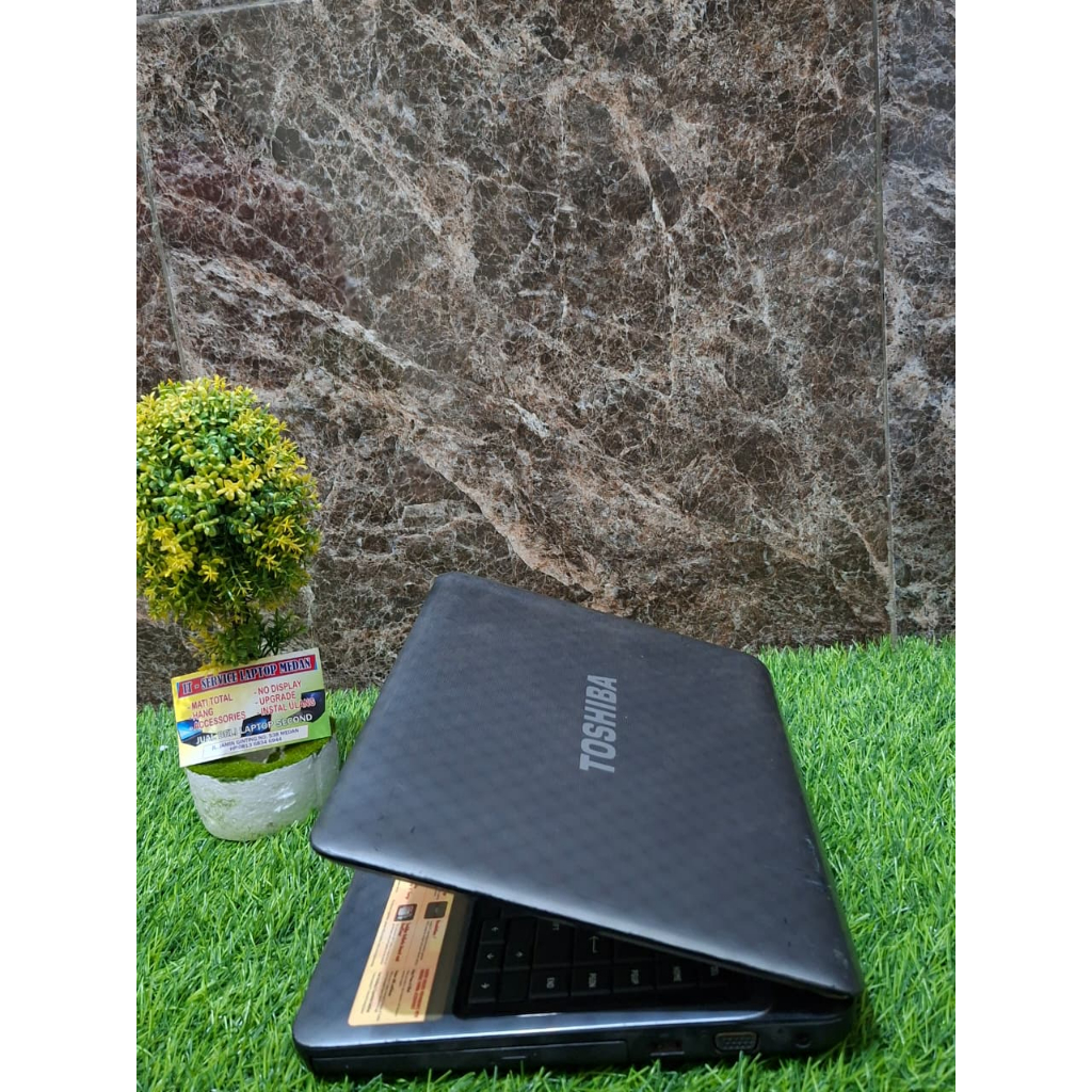 Casing Kesing TOSHIBA Satellite L745