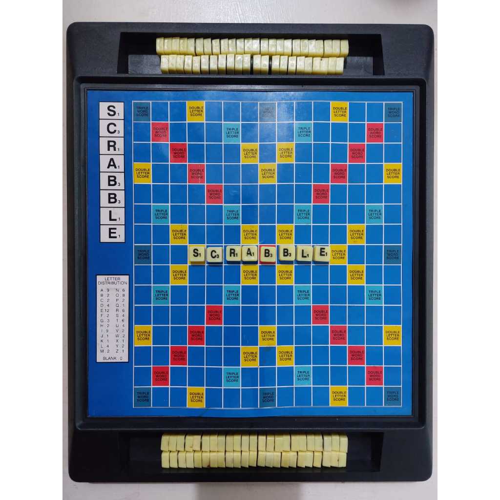 SCRABBLE MAGNETIC BOARD PRELOVED/ SKREBEL MAGNET JUMBO PRELOVED