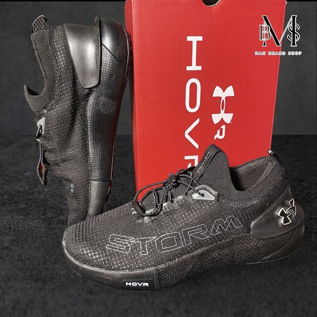 MBS Sepatu Under Armour (UA) HOVR Phantom 3 Storm "Black", Size 44