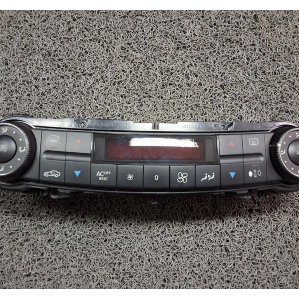 Panel ac w211 E240 e260 e200 2003 sd 2006