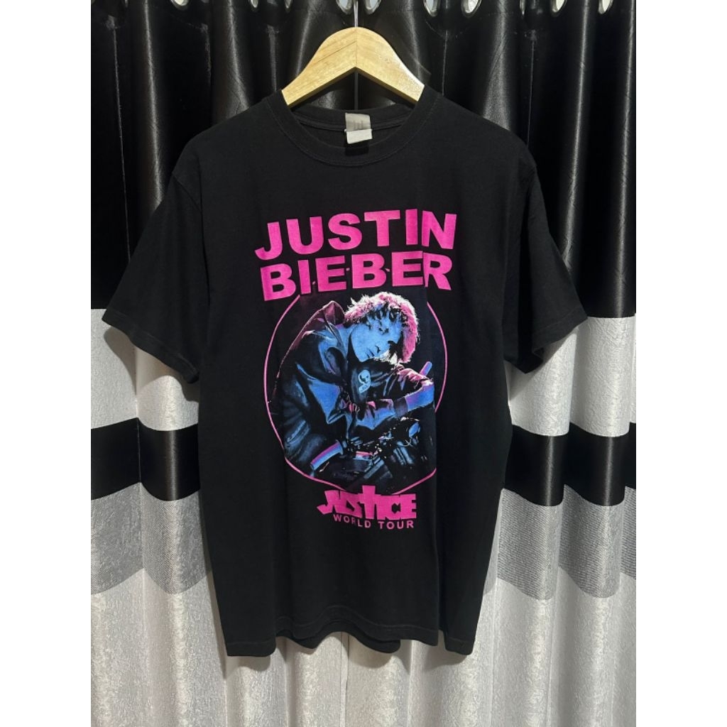 JUSTIN BIEBER WORLD TOUR JUSTICE T-SHIRT