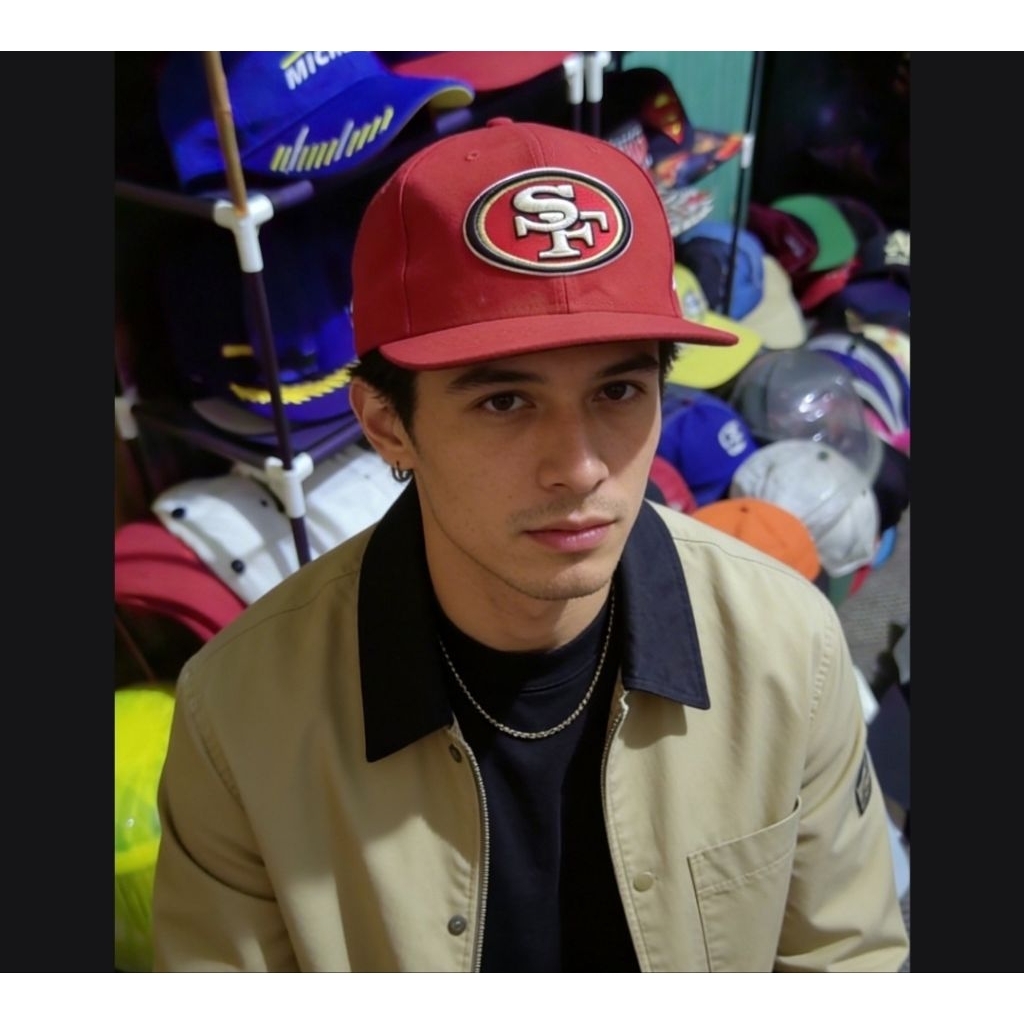 Topi New Era x SF