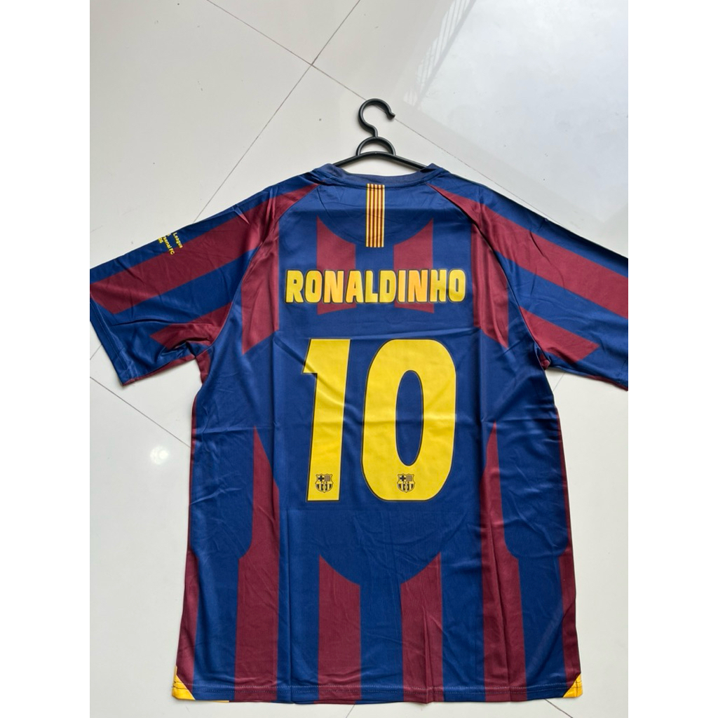 jersey retro barcelona 2005/2006 ronaldinho