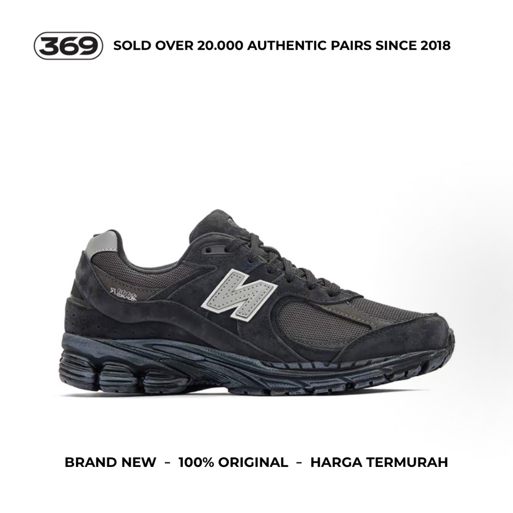 New Balance 2002R Vintage Black Grey