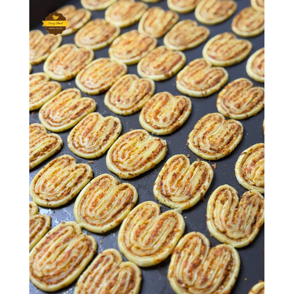 Palmier Pastry Coffee Kue Kering Yussy Akmal
