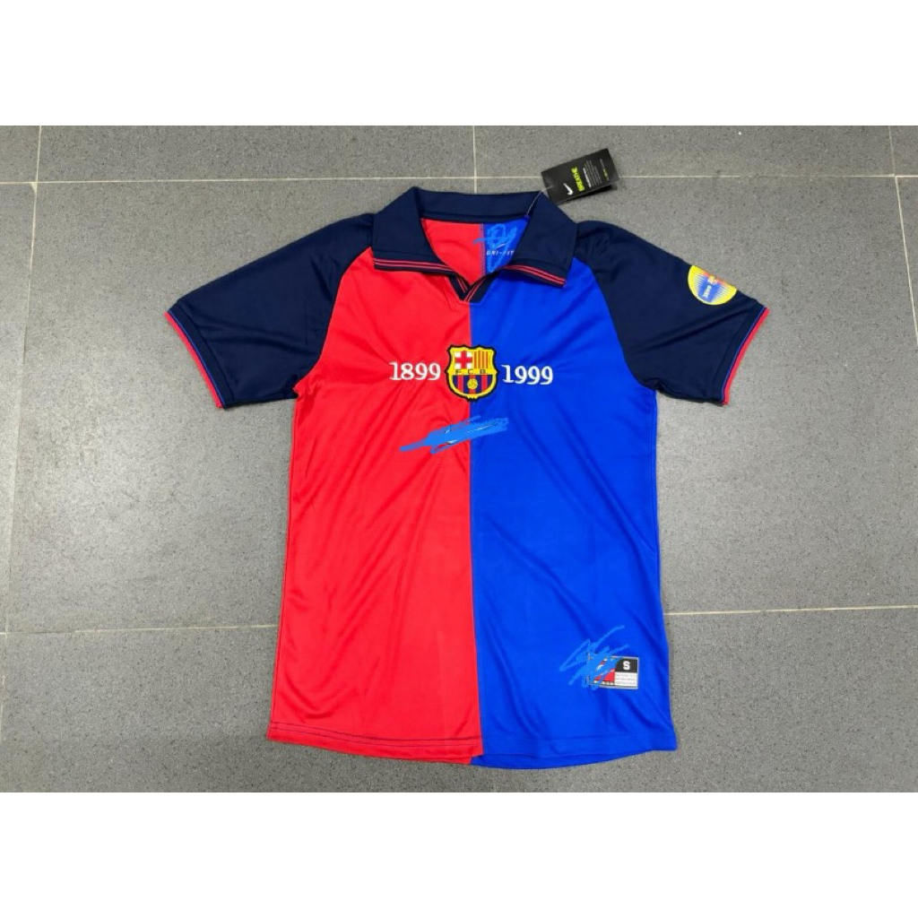 Jersey Kaos Baju Bola Barca Barce Barcelona Barka Home Away 3rd Third Retro Klasik Classic Jadul Law