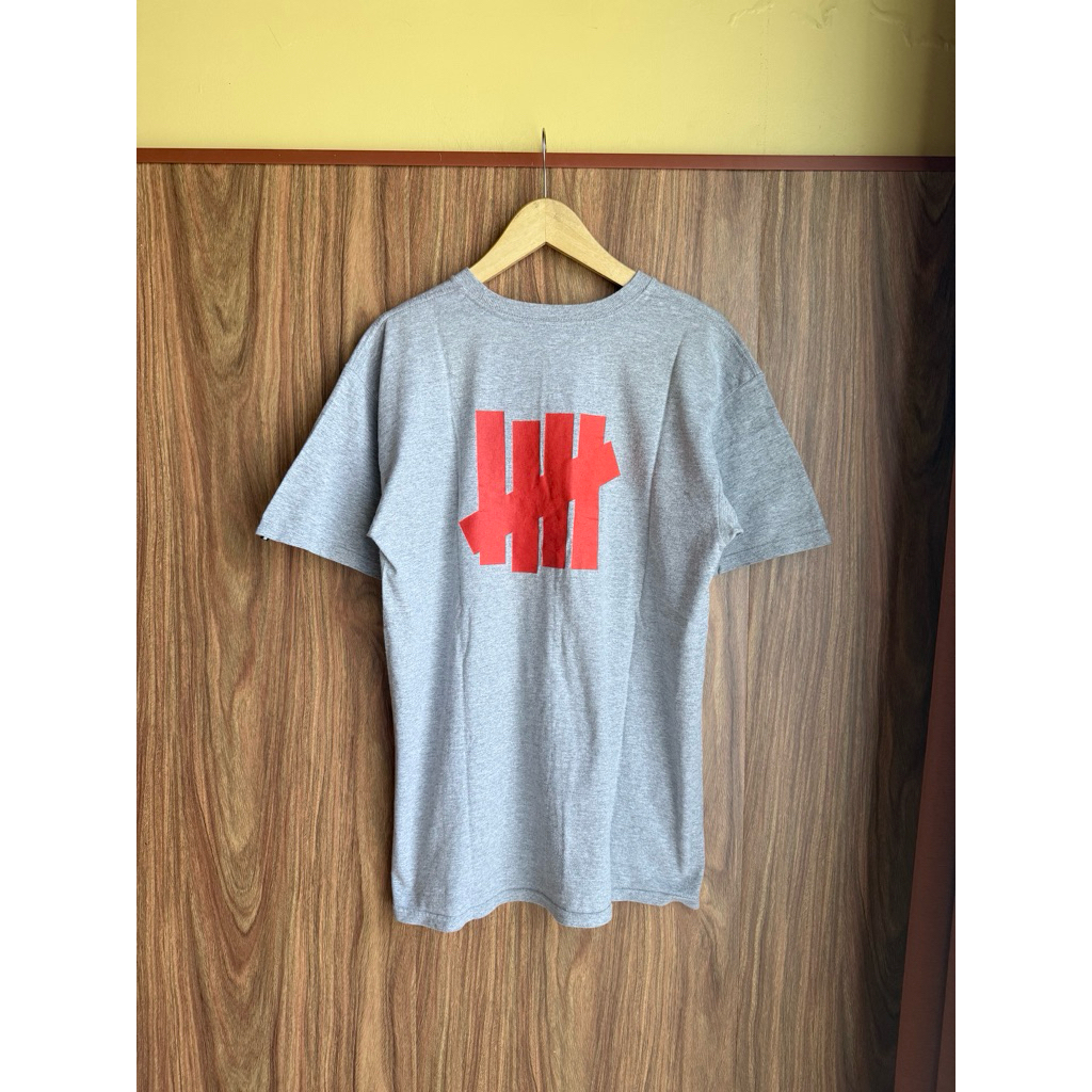 Baju Kaos Undefeated Second