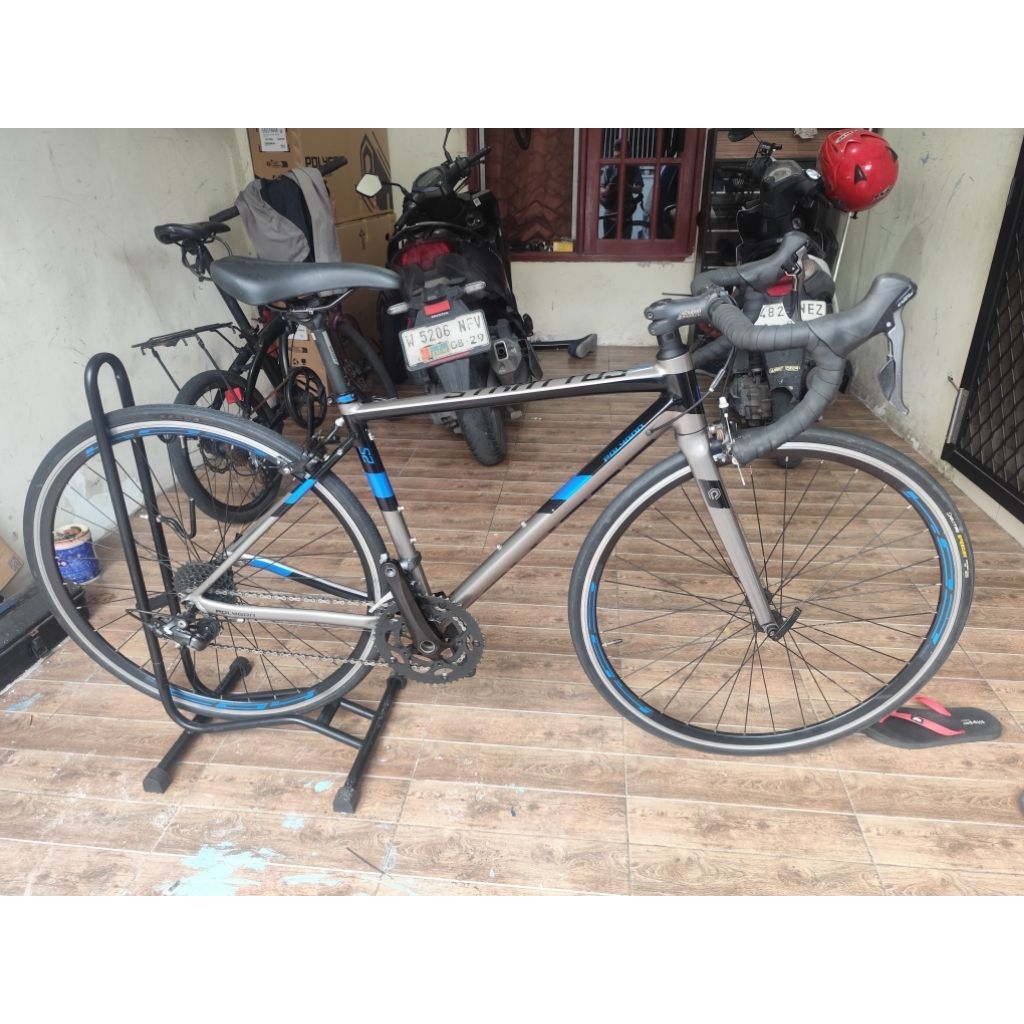 polygon strattos s2 size s
