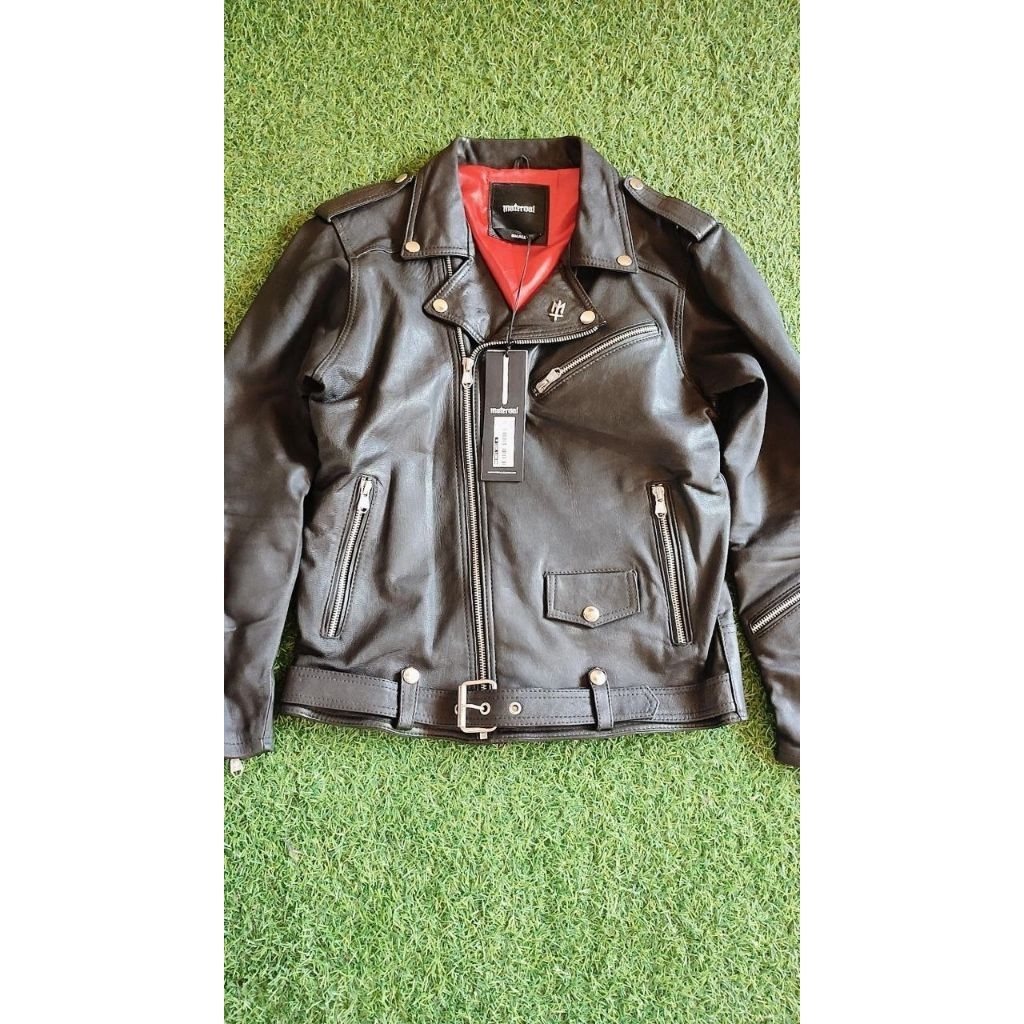 JAKET KULIT MATERNAL