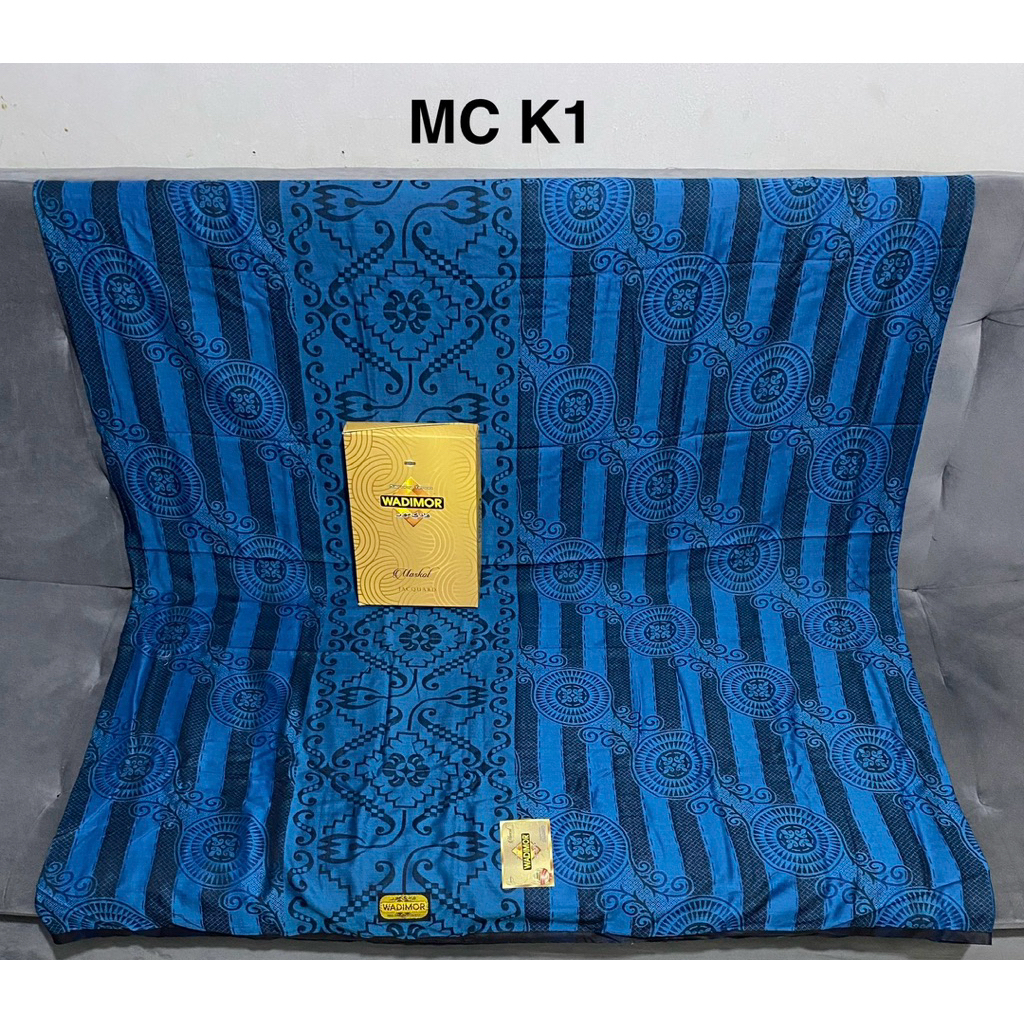 Sarung WADIMOR Jacquard Antik, Reality , Mascot dan Singgasana