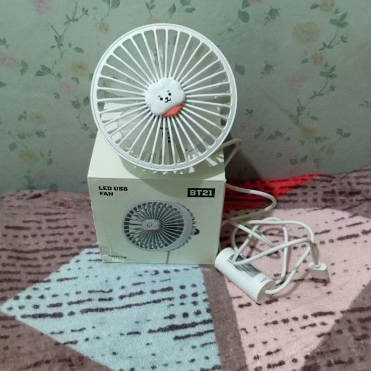 OFFICIAL BT21 RJ LED USB FAN