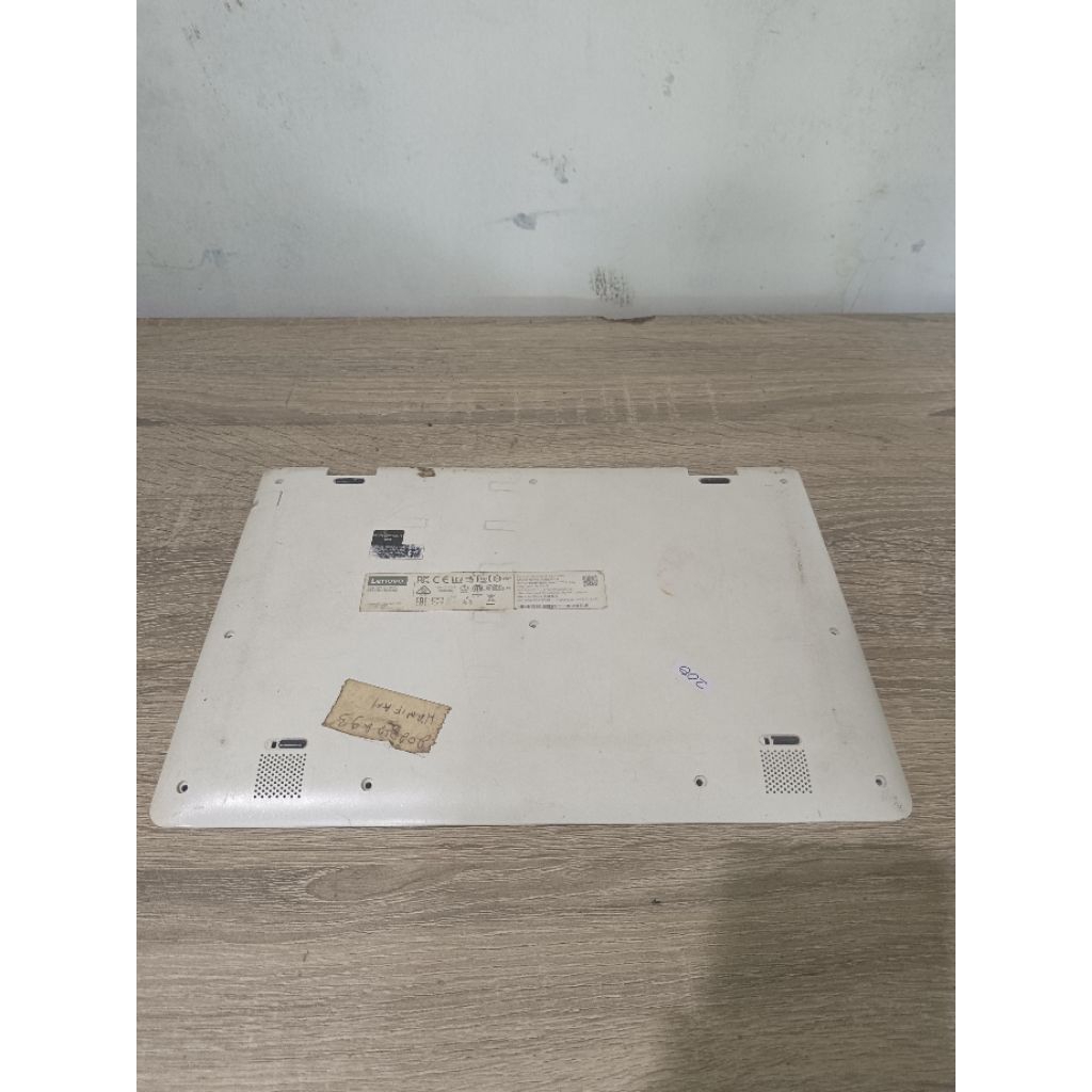 Casing Cassing Case Kesing bottom bagian bawah laptop Lenovo Yoga 310-11 310-11IAP Flex 4-1130