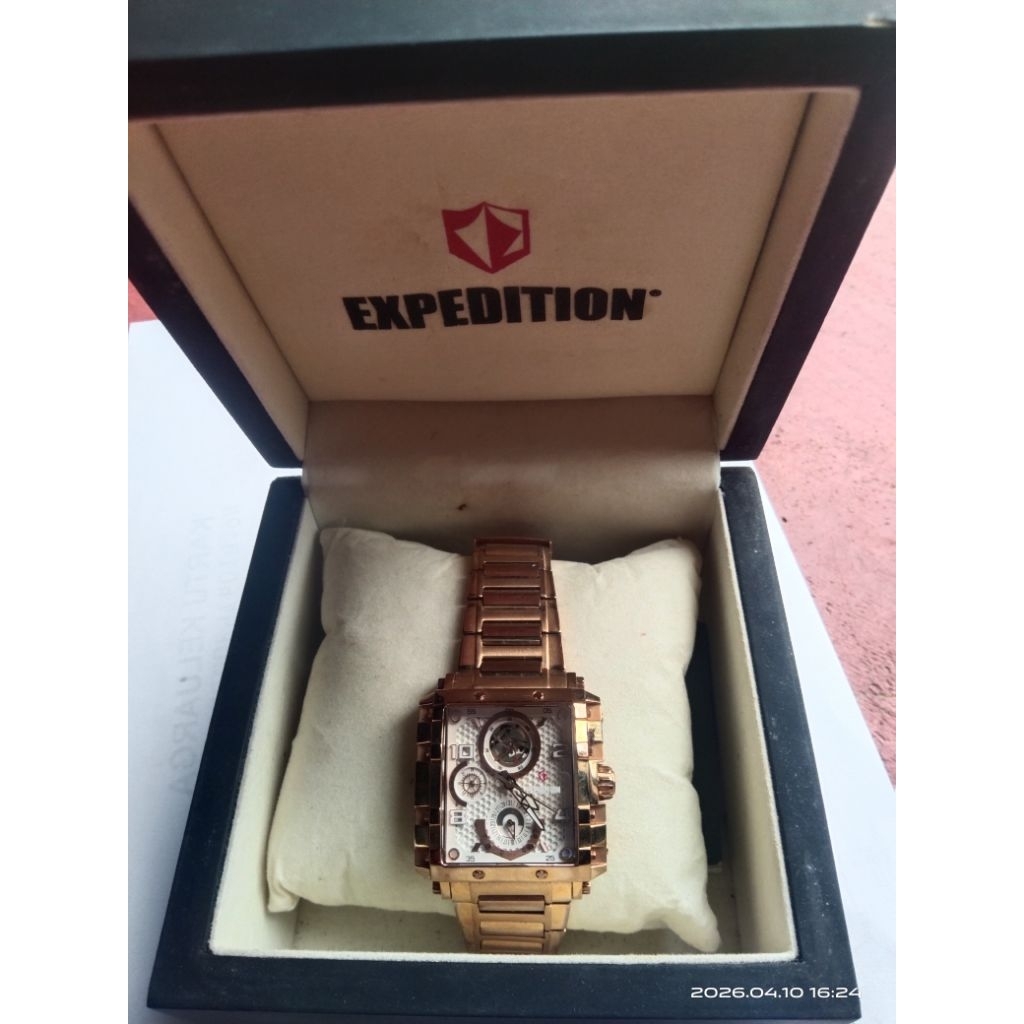 Jam Expedition 7438B Cewek second preloved