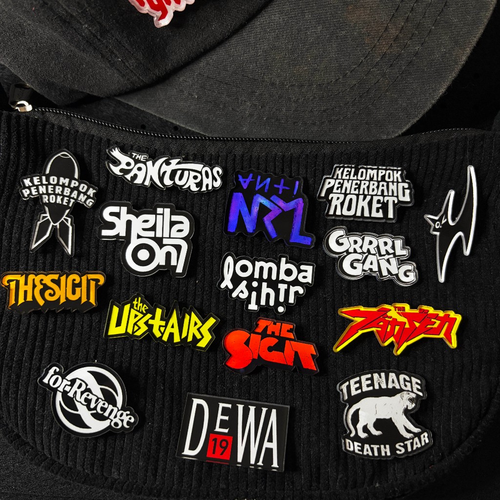 Band Lokal Pin Akrilik Enamel Pin Style Pop Punk, Pop, Rock, Metal, Indie, Hindia Feast Perunggu Sla