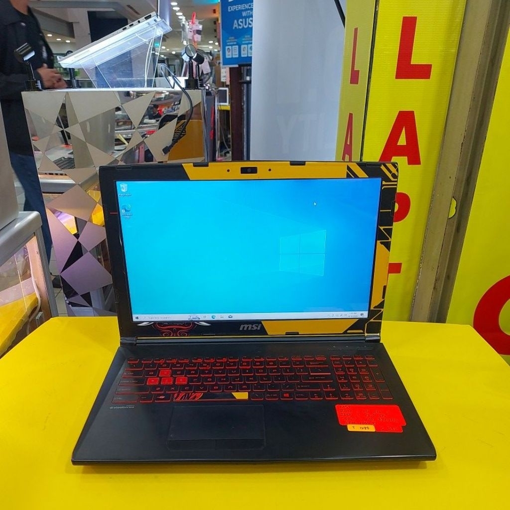 laptop msi ms 16j9 core i7 7700HQ ram 16gb ssd 128gb gtx 1050ti 1277