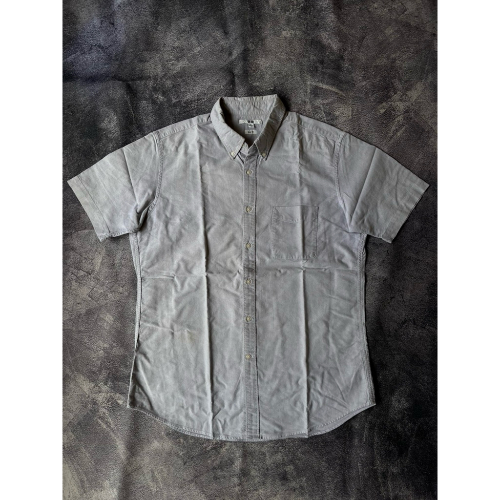 Uniqlo Kemeja oxford