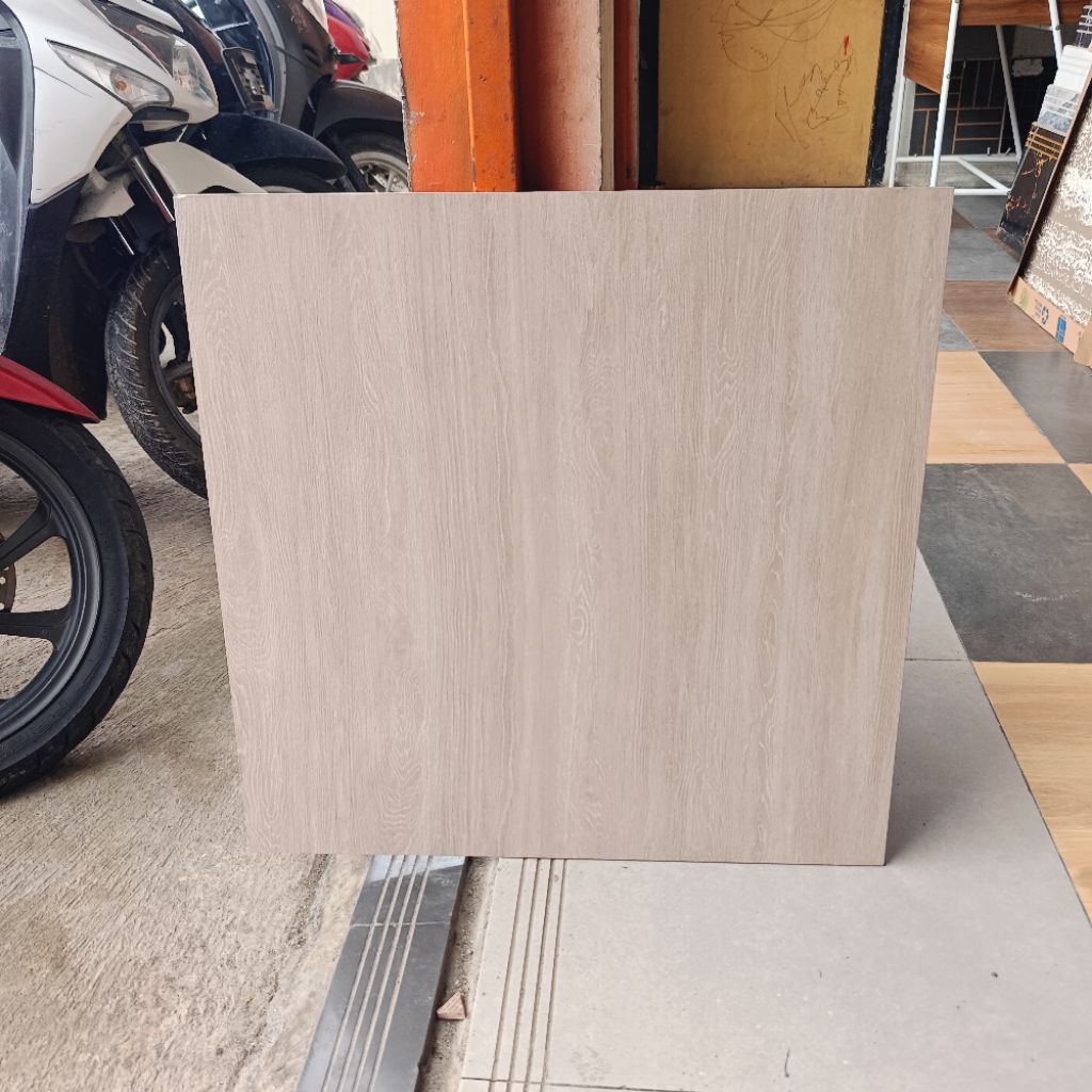 Granit Lantai 60x60 Motif Serat Kayu MT pasadena Cacasia Cream