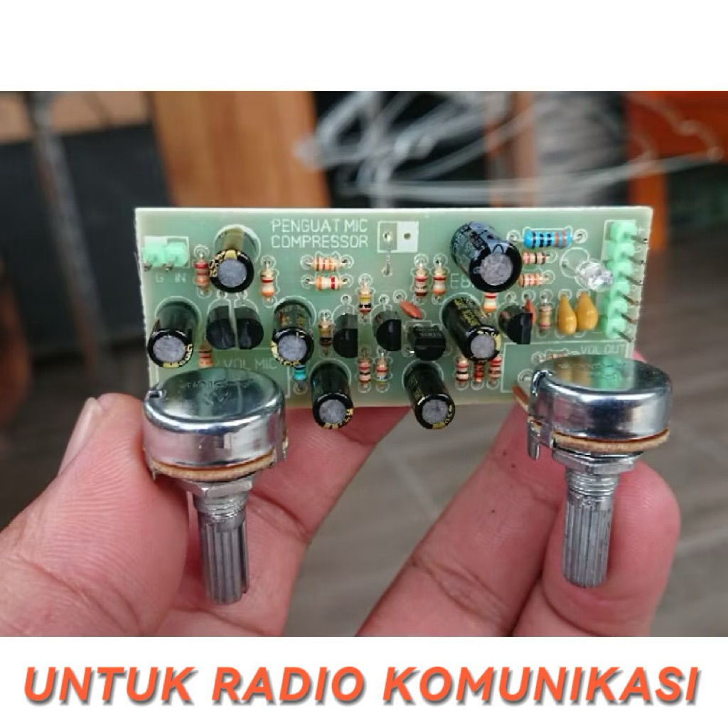 MODIF dari skema LA3210 PENGUAT MIC COMPRESSOR