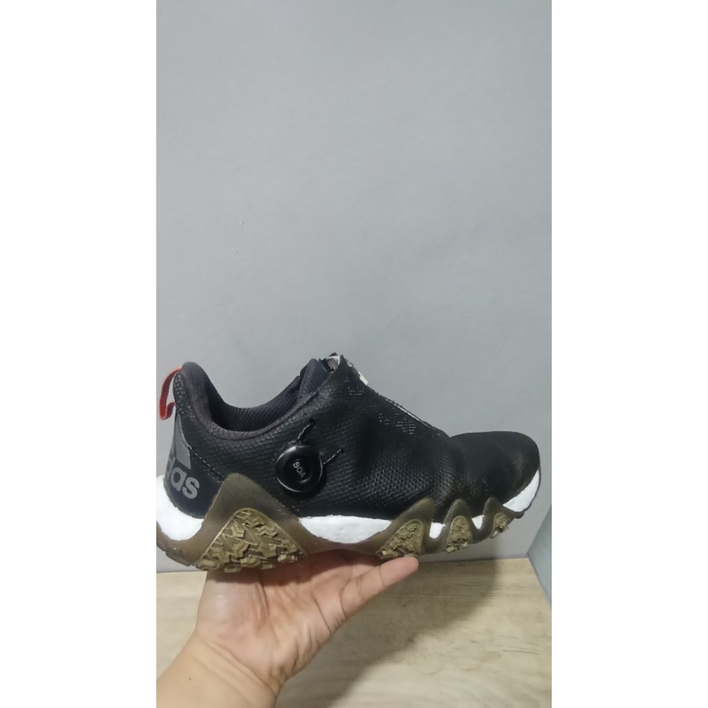 SEPATU GOLF PRIA ADIDAS CODHECAOS 22 BOA zip black ORIGINAL uk 43 kondisi second dan masih bagus.