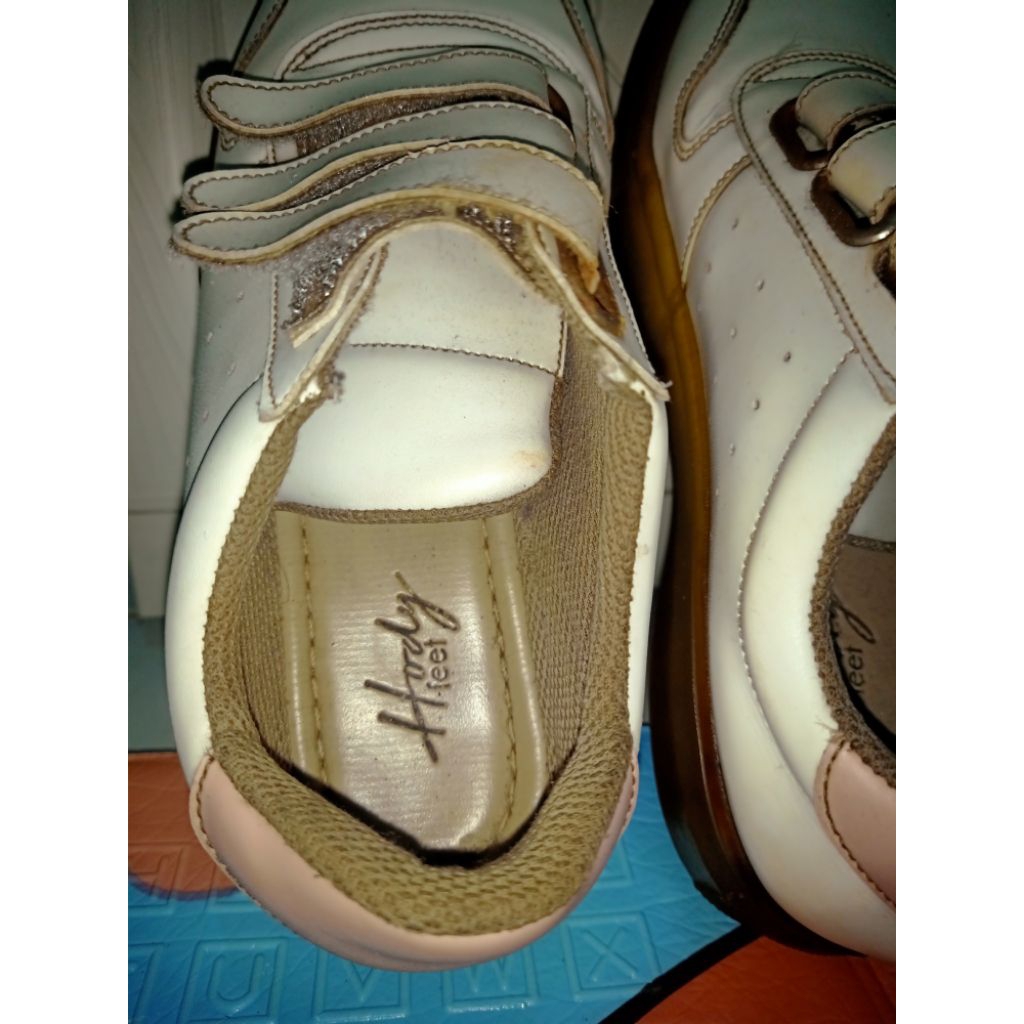 Sepatu Hody feet Putih/Sepatu Putih Wanita Casual/Sepatu Casual Wanita Putih/ukuran 36