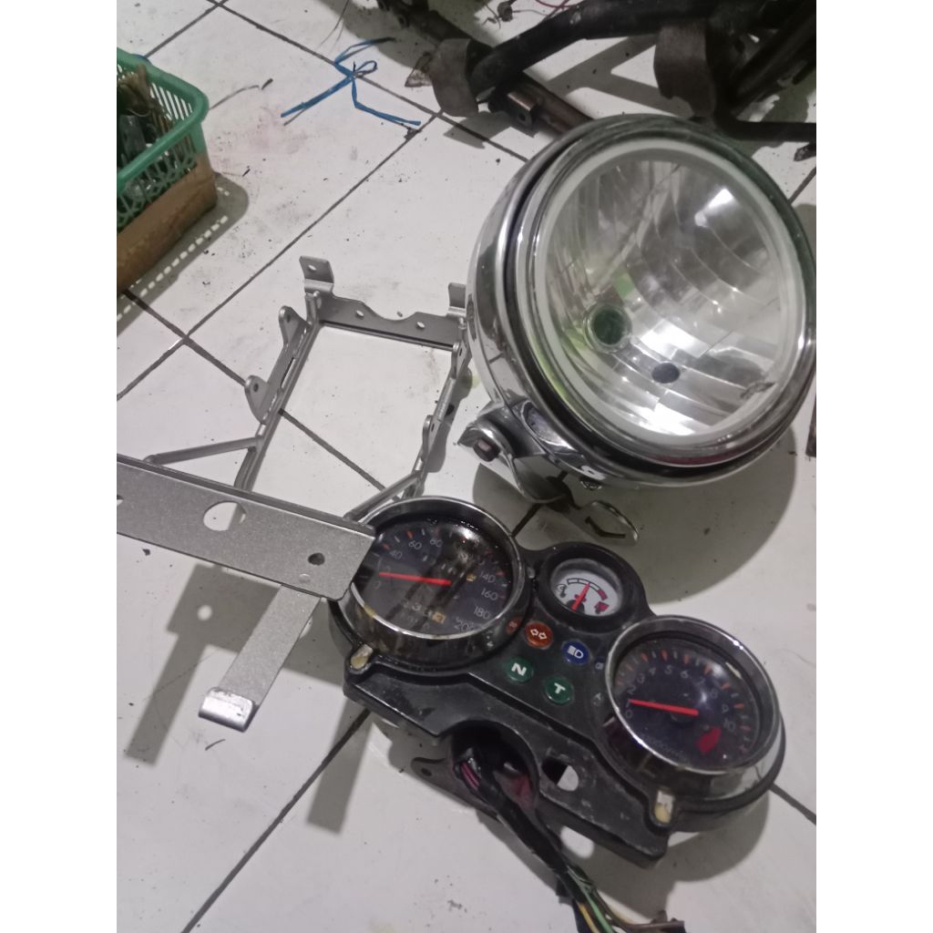 Spido ori ninja R& lampu bulat imitasi