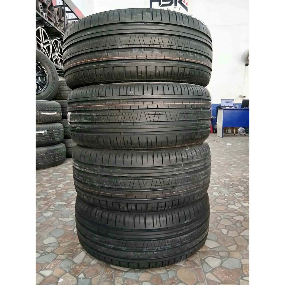 ZEETEX Ban Bekas Karet 245 45 R19 Kondisi 98% Ukuran 245 45 R19