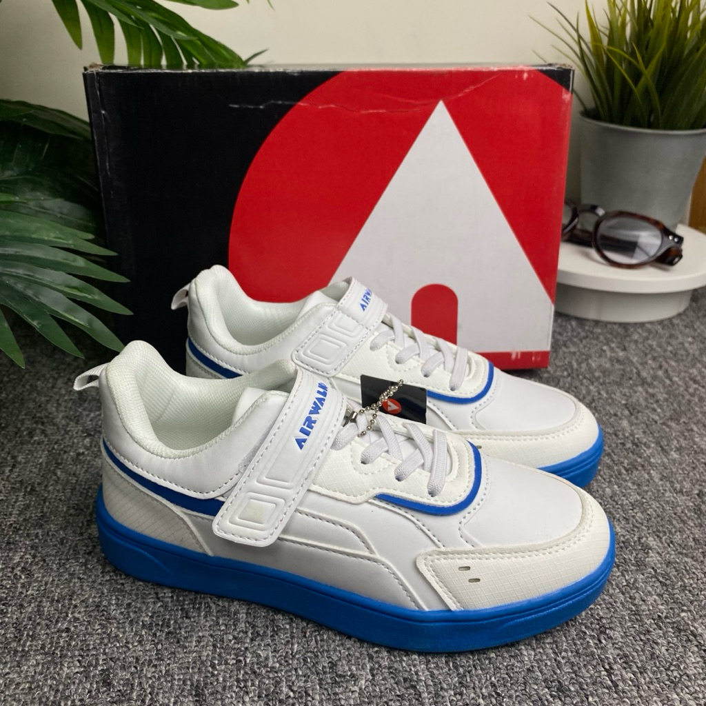 Sepatu anak laki laki airwalk white blue original