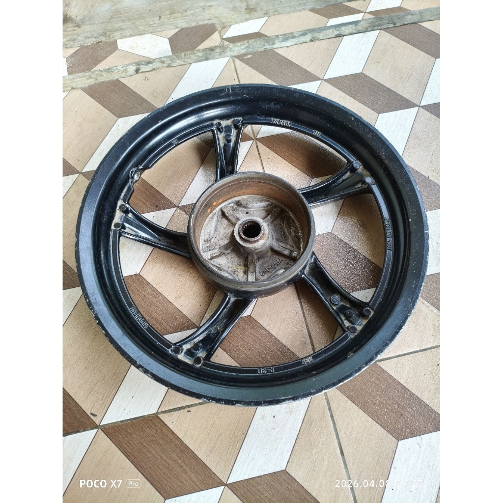 velg velk racing resing belakang Yamaha Xeon rc GT 125 karbu fi original ori asli second