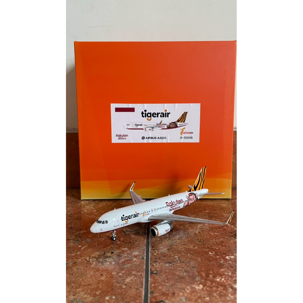 Diecast Pesawat 1/200 JC Wings Airbus A320 Tiger Air Taiwan Rakuten
