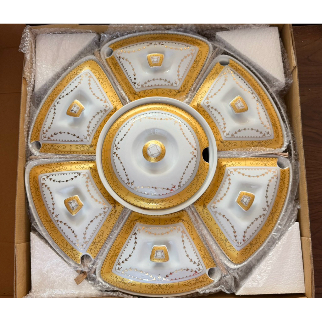 Original Vicenza Prasmanan set