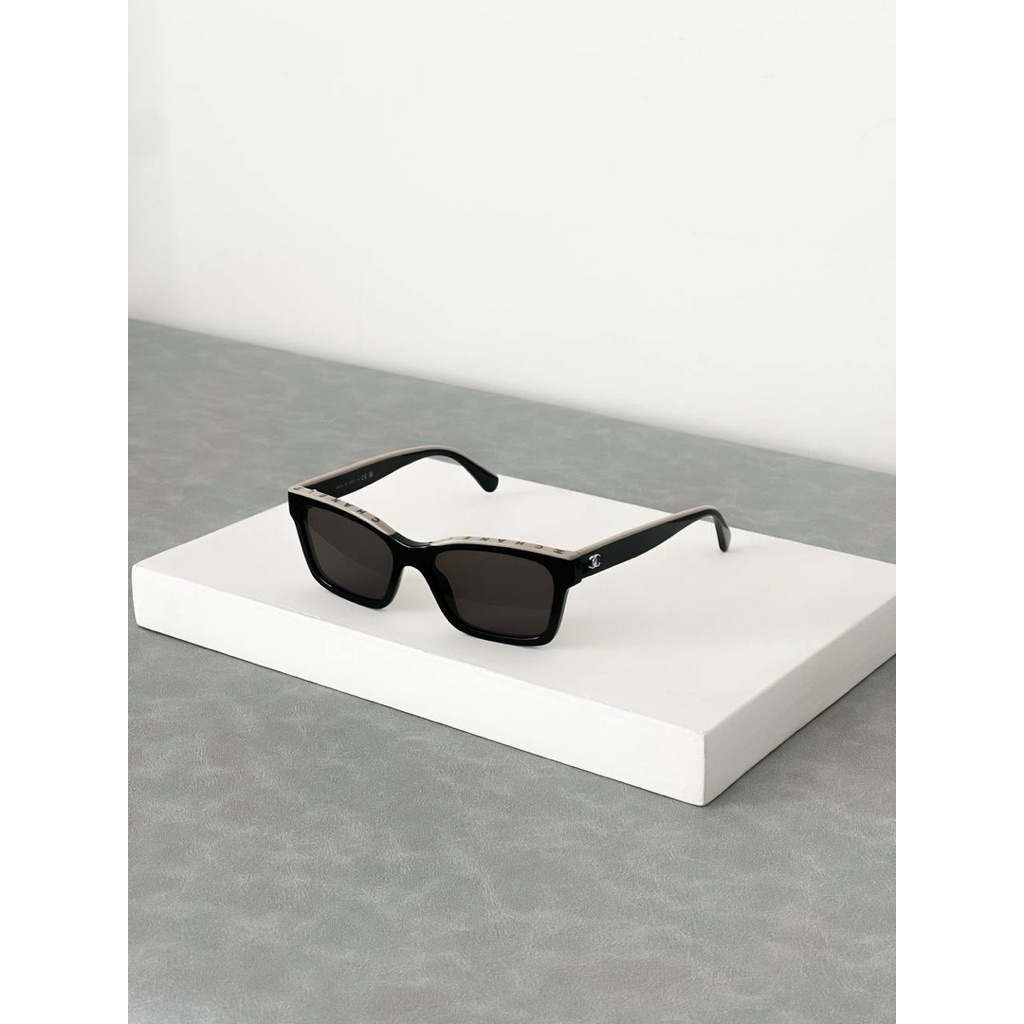 CNL Butterfly Sunglasses Rectangle Logo Black/Beige