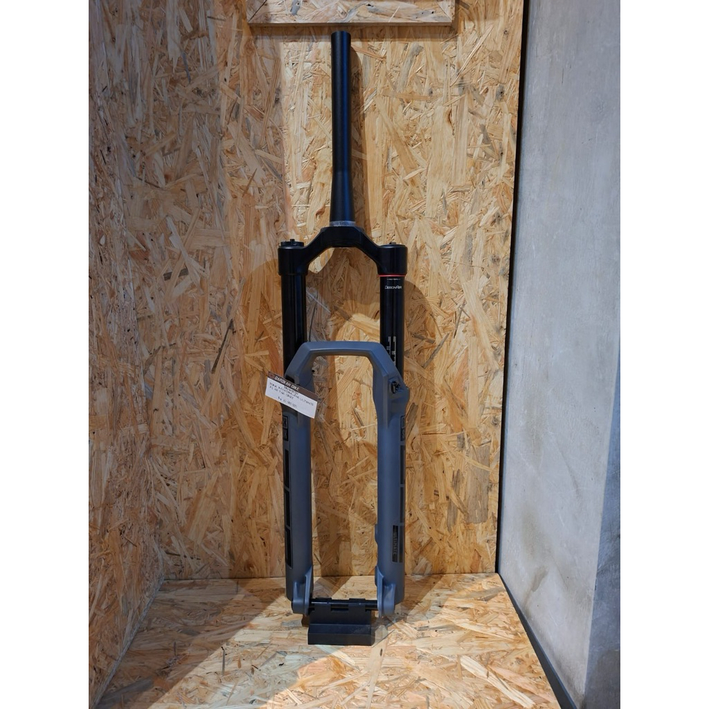 fork rockshox ultimate a1 29 inc 160 mm new