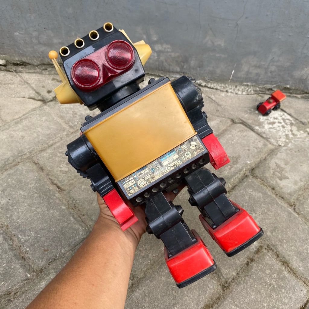robot saturn lawas mainan robot saturn vintage original