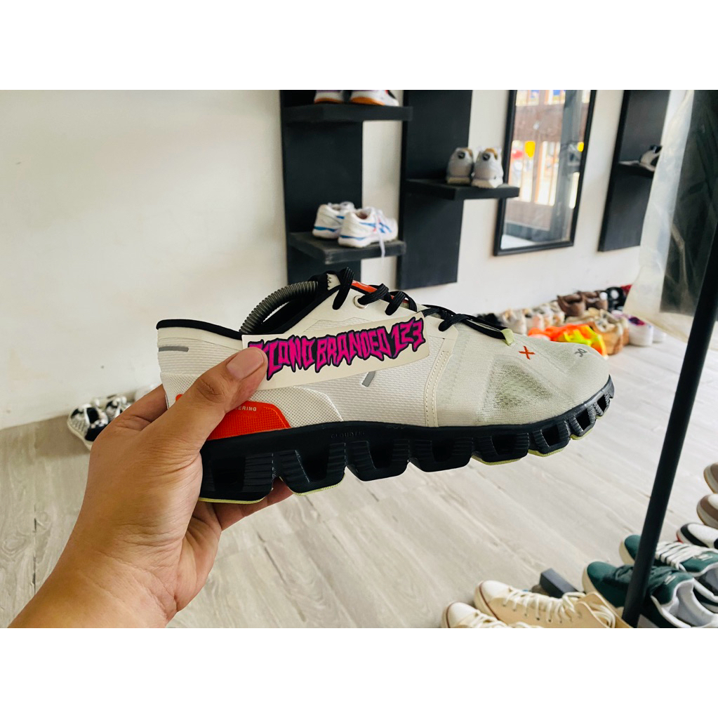 sepatu running sneakers size 45
