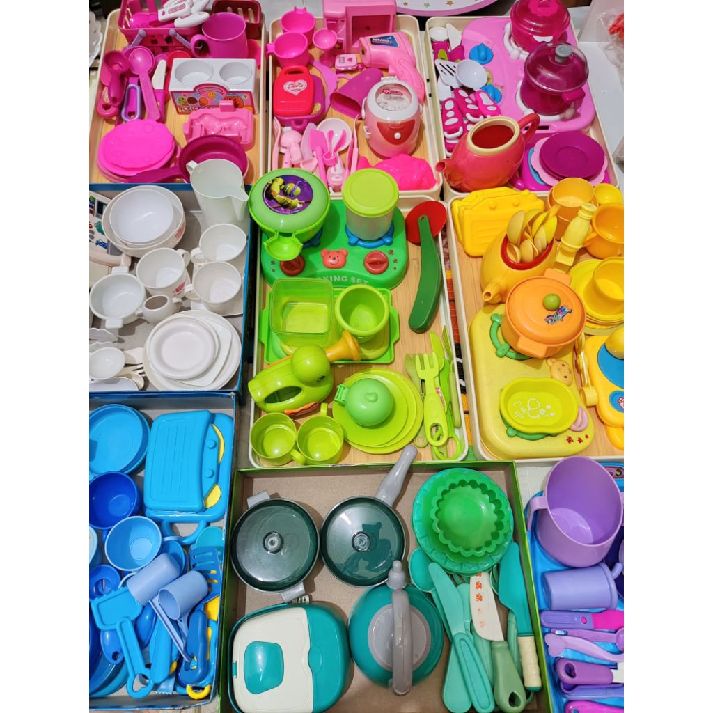 (PRELOVED) Mainan Masakan Set-BACA DESKRIPSI DIBAWAH