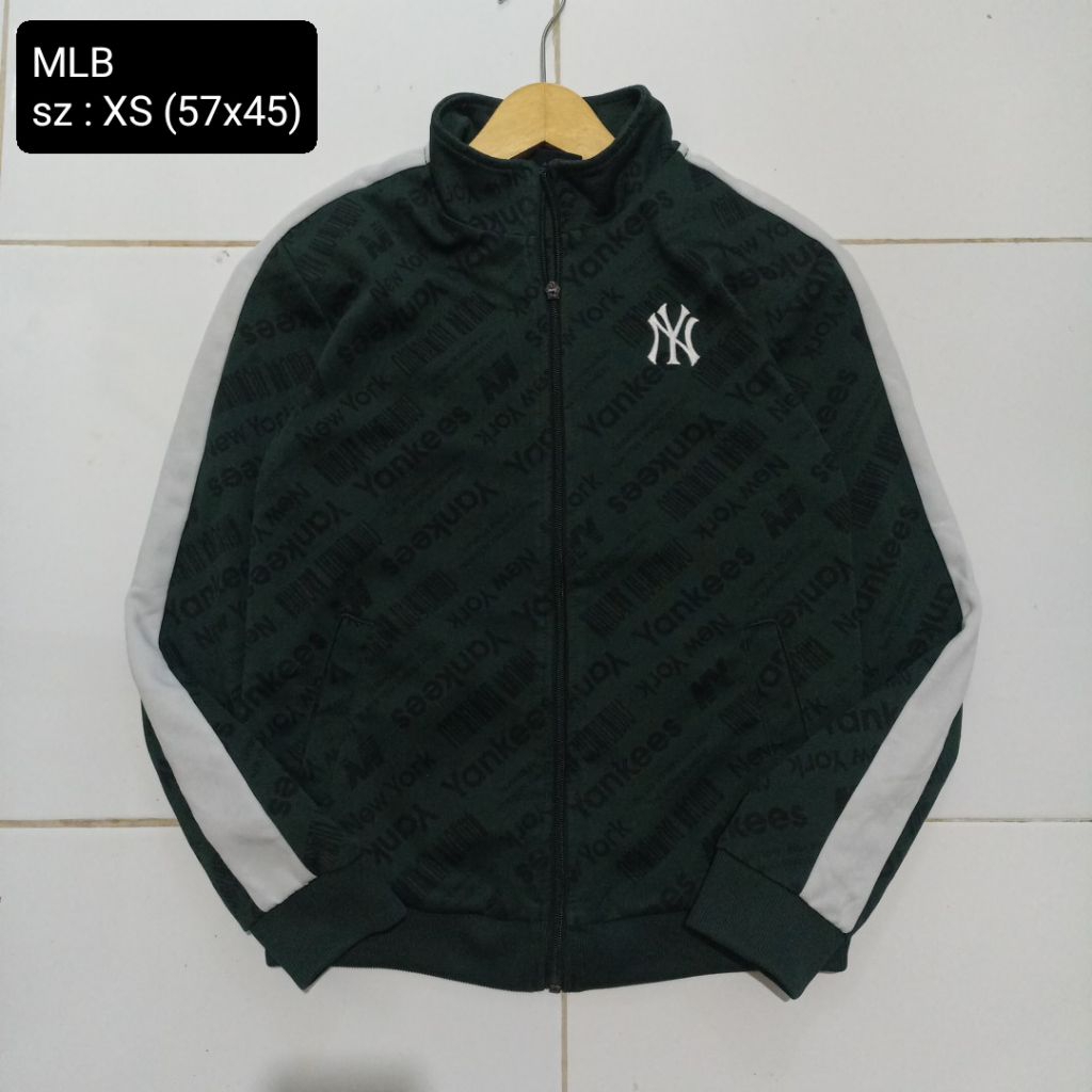 Tracktop MLB