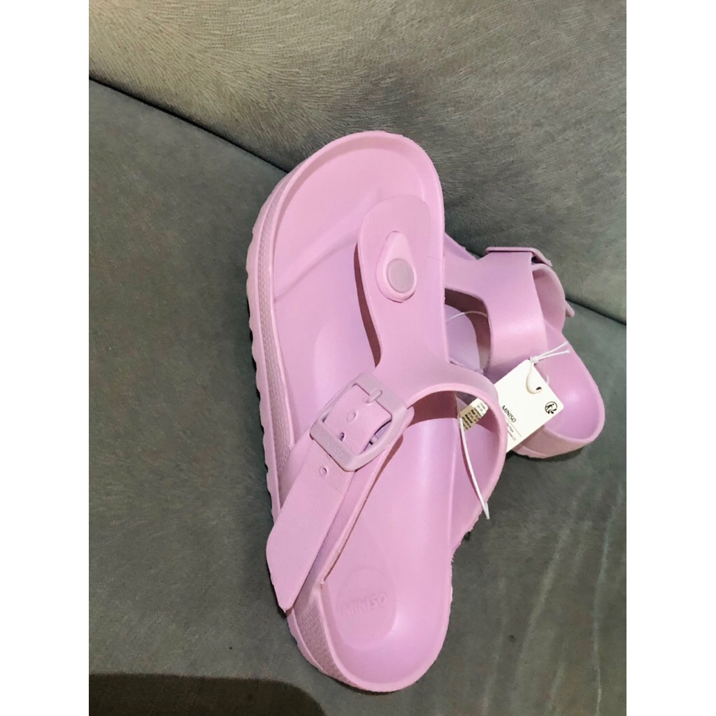 MINISO Sandal Jepit Wanita Sandal Fashion  Flip Flops Nyaman Model Kapal Sendal Kolam Renang Pantai 