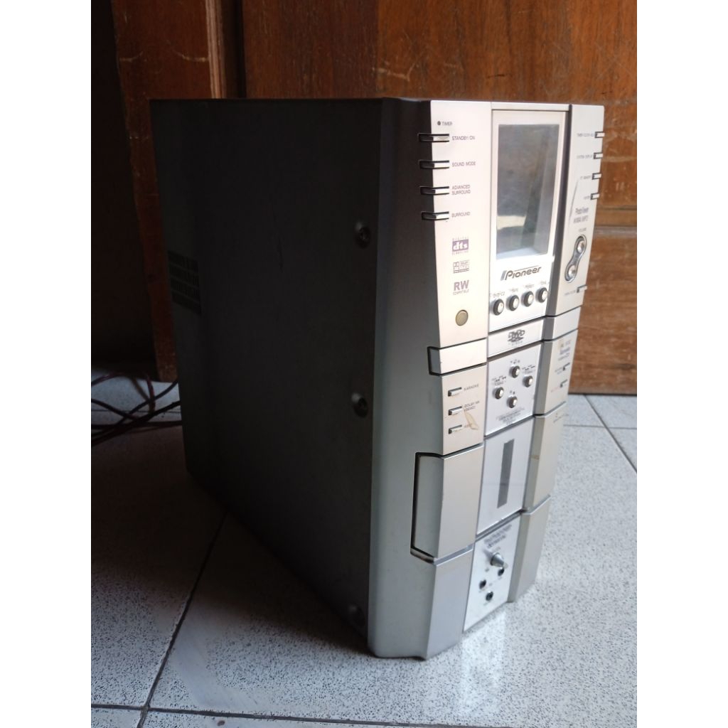 Head PIONEER XV-EV61, 6 out Suara normal
