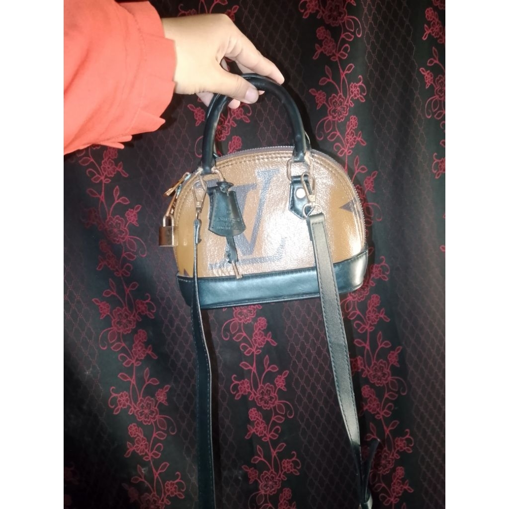 LV tas selempang tas main tas kecil tas pesta tas kondangan