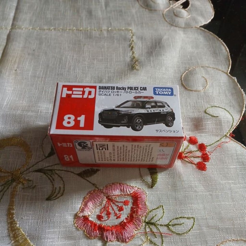 Tomica Daihatsu Rocky Police Car