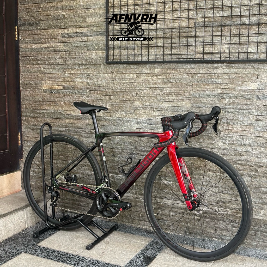 Sepeda/Roadbike Polygon Strattos S7D 2022