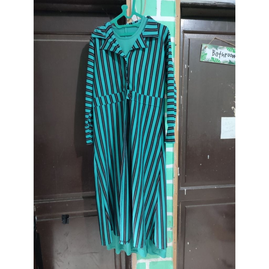 gamis inner motif bunga bunga satu set