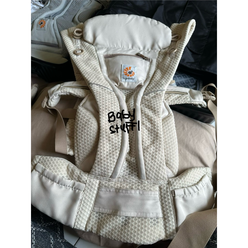 ergobaby omni breeze preloved