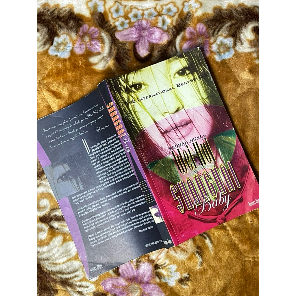 [Buku] Shanghai Baby - Wei Hui